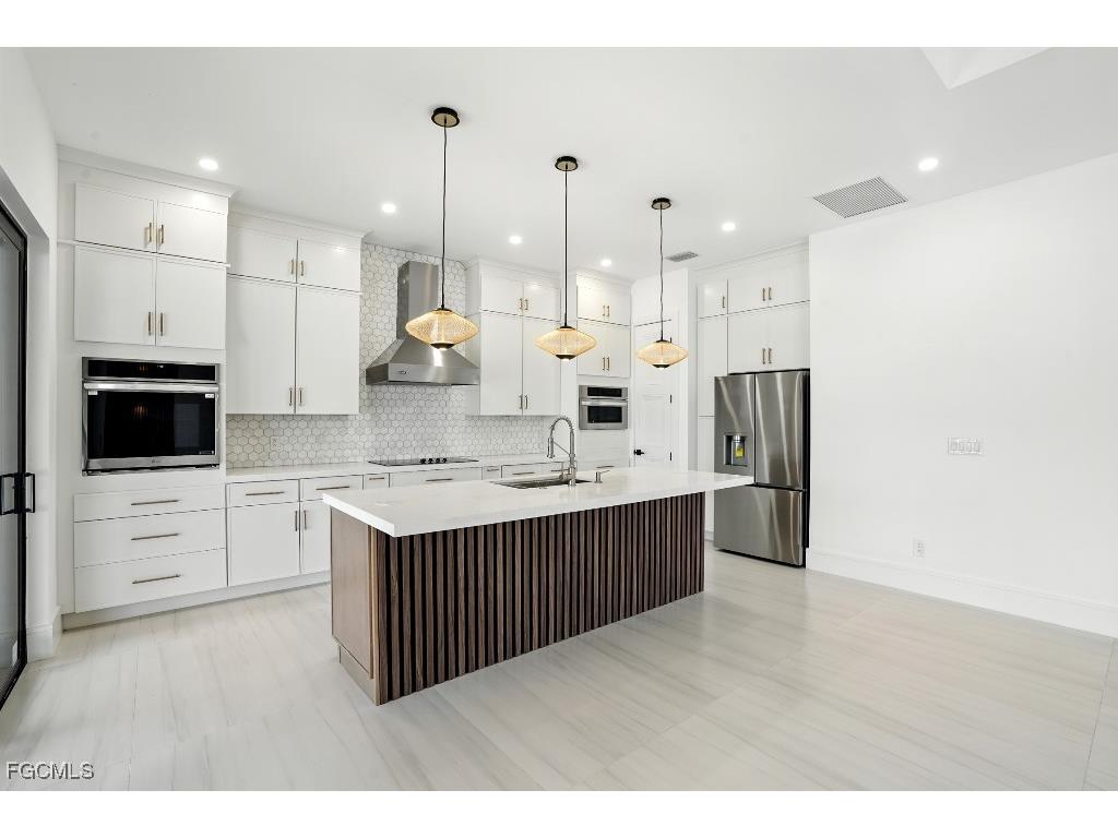 11853 Princess Grace Court Cape Coral FL 33991 2025008034 image7