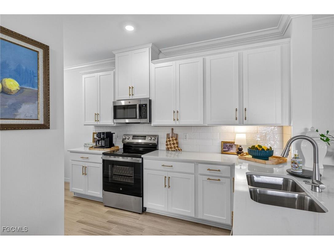 11861 Venetian Lagoon Drive #104 Fort Myers FL 33913 2025006154 image14