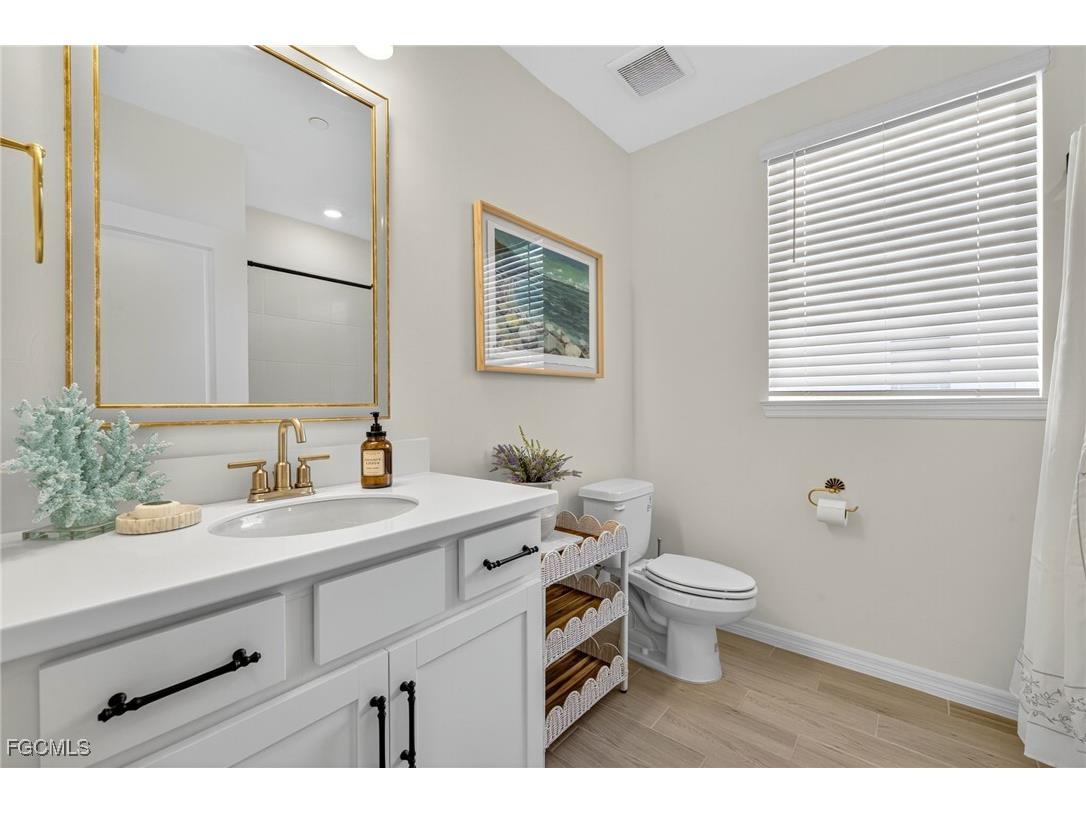 11861 Venetian Lagoon Drive #104 Fort Myers FL 33913 2025006154 image23