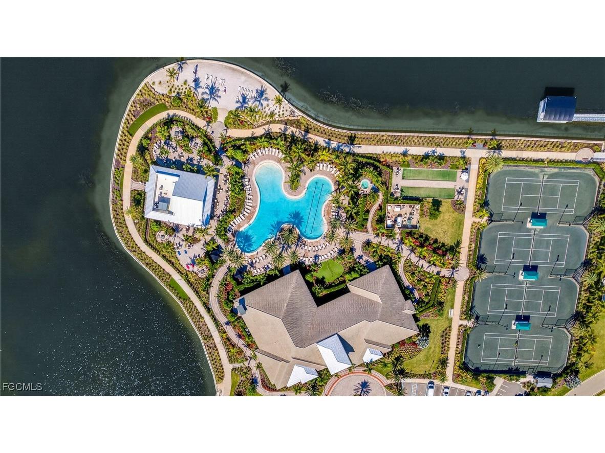 11861 Venetian Lagoon Drive #104 Fort Myers FL 33913 2025006154 image35