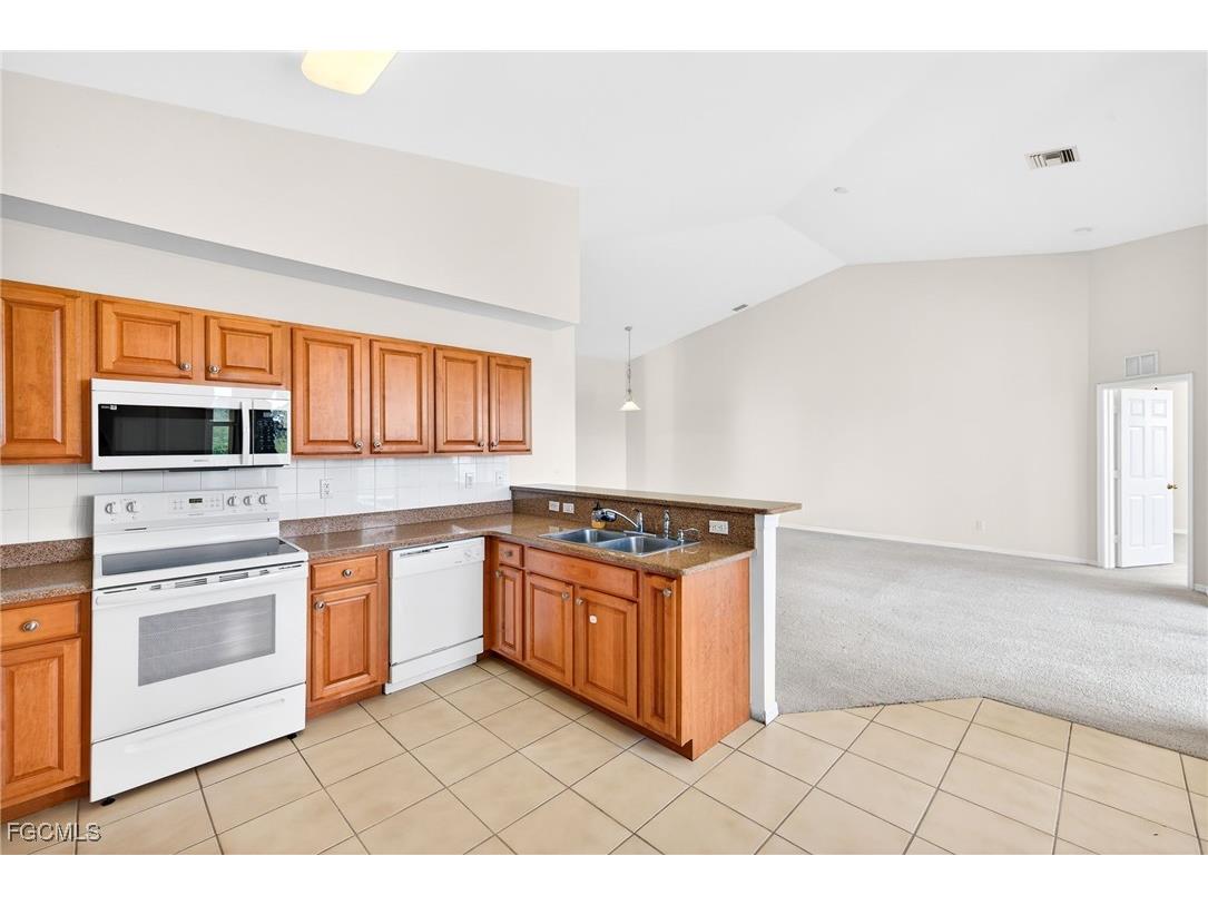 11865 Bayport Lane #1201 Fort Myers FL 33908 2025022109 image10