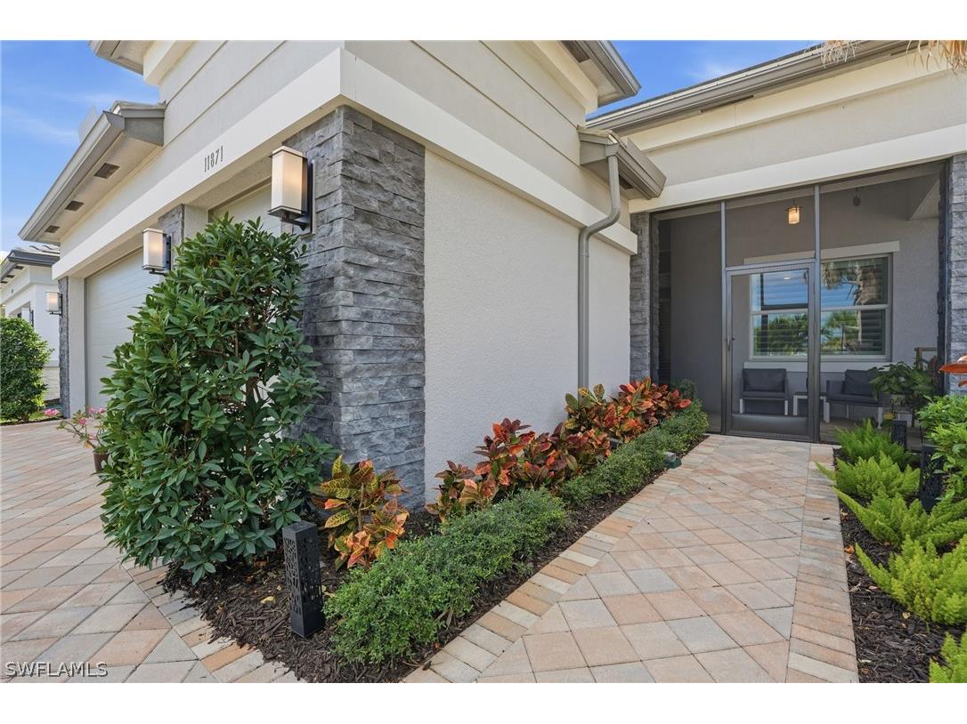 11871 Gardenia Avenue Naples FL 34120 226007939 image4