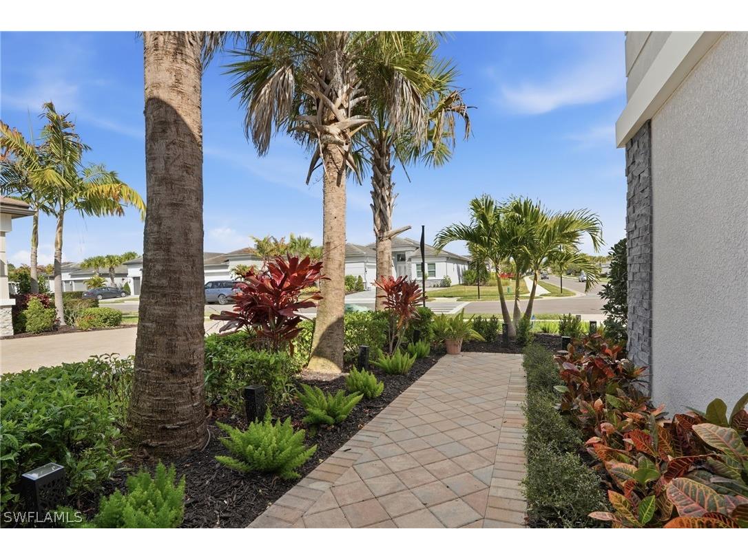 11871 Gardenia Avenue Naples FL 34120 226007939 image5