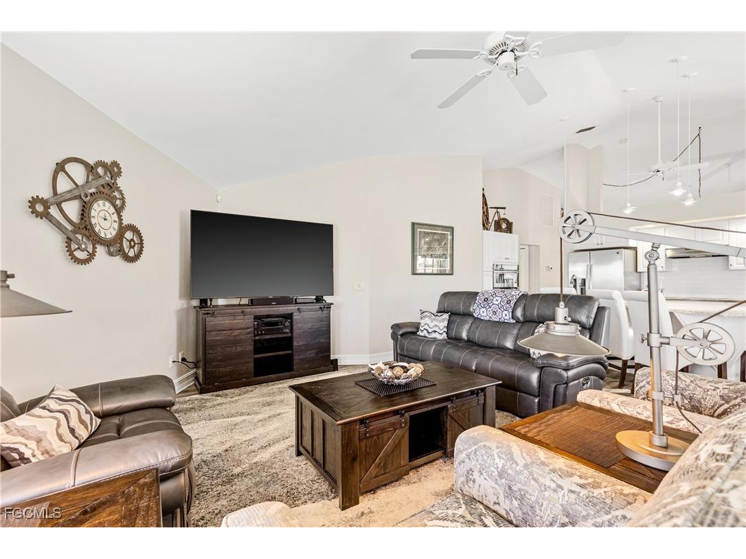 11872 Princess Grace Court Cape Coral FL 33991 2026001132 image21