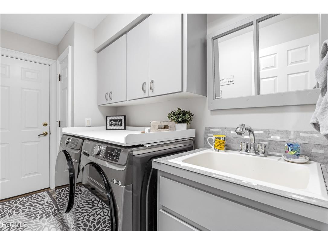 11872 Princess Grace Court Cape Coral FL 33991 2026001132 image33