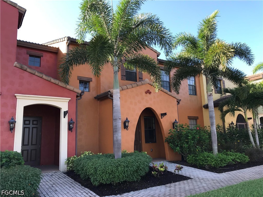 11875 Izarra Way #8706 Fort Myers FL 33912 2026029711 image2