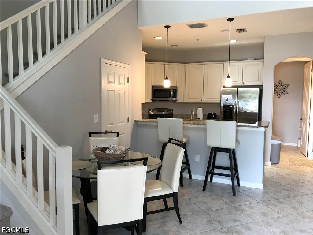 11875 Izarra Way #8706 Fort Myers FL 33912 2026029711 image3