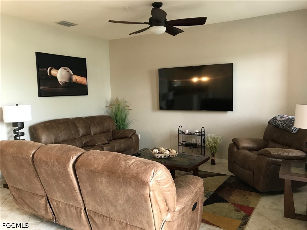 11875 Izarra Way #8706 Fort Myers FL 33912 2026029711 image4