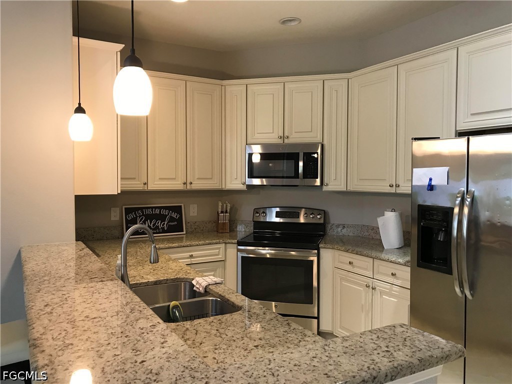 11875 Izarra Way #8706 Fort Myers FL 33912 2026029711 image5