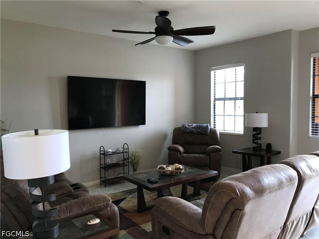 11875 Izarra Way #8706 Fort Myers FL 33912 2026029711 image7