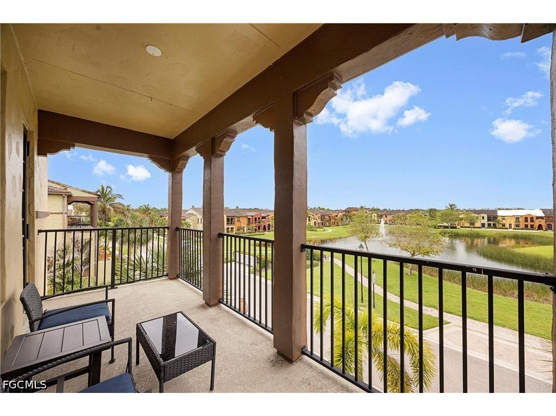 11875 Izarra Way #8712 Fort Myers FL 33912 2026024409 image3