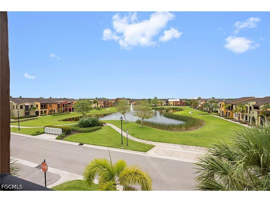 11875 Izarra Way #8712 Fort Myers FL 33912 2026024409 image4