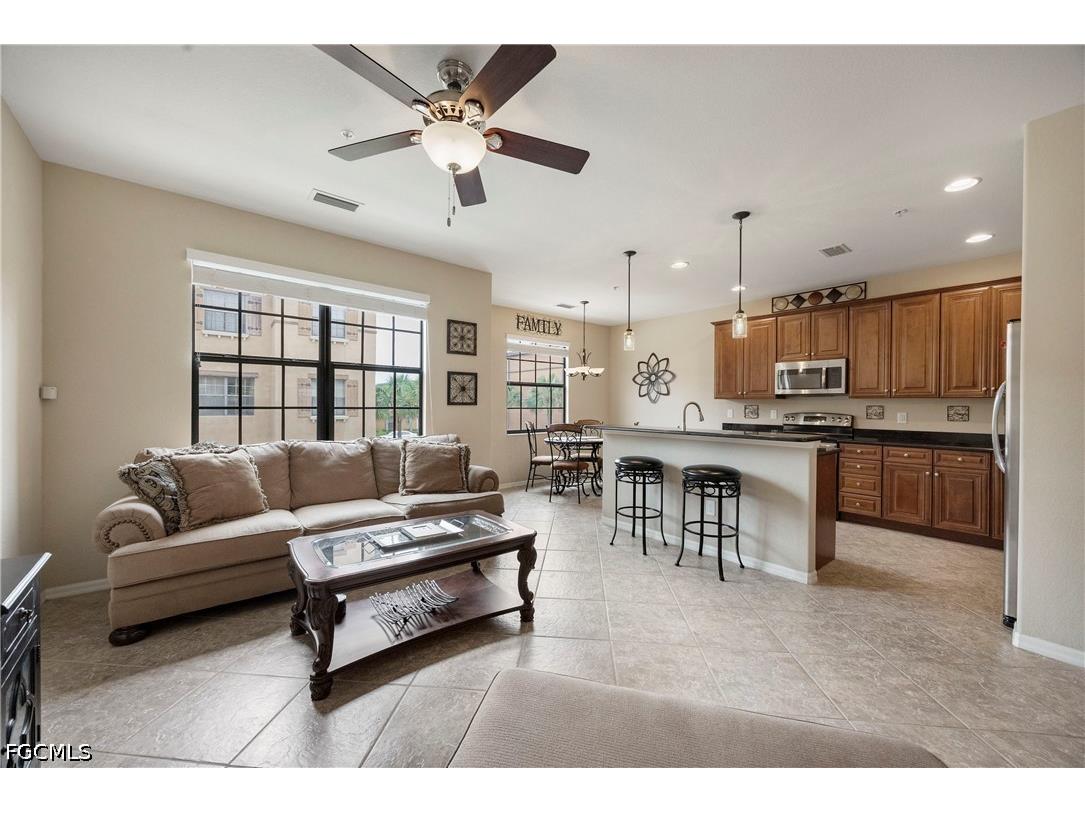 11875 Izarra Way #8712 Fort Myers FL 33912 2026024409 image8