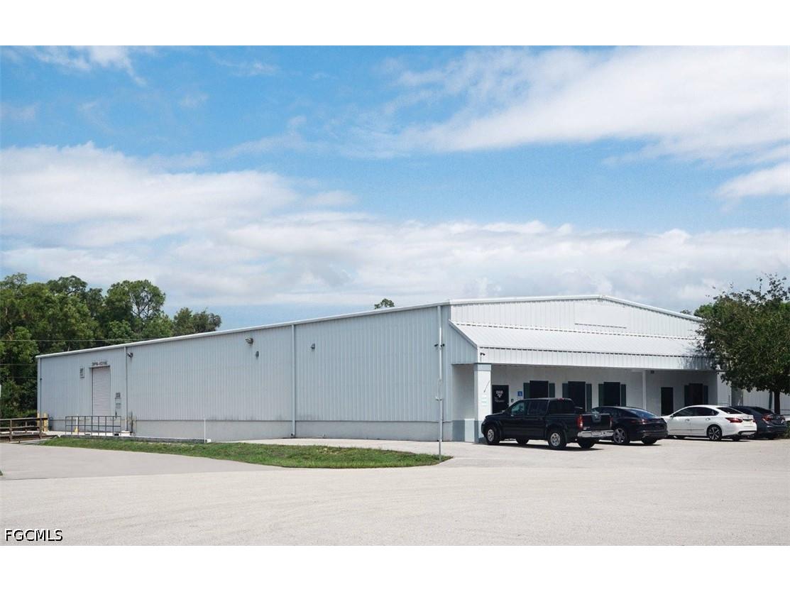 11880 Lacy Lane Fort Myers FL 33966 2026014352 image1