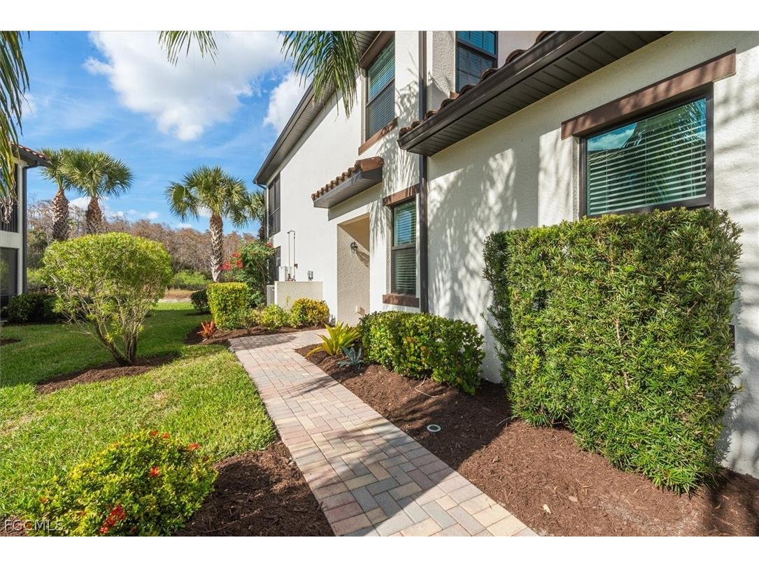 11884 Arboretum Run Drive #101 Fort Myers FL 33913 2026006382 image5