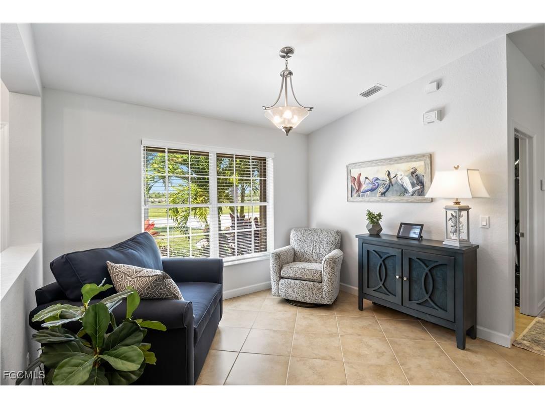 11886 Royal Tee Circle Cape Coral FL 33991 2025020205 image22