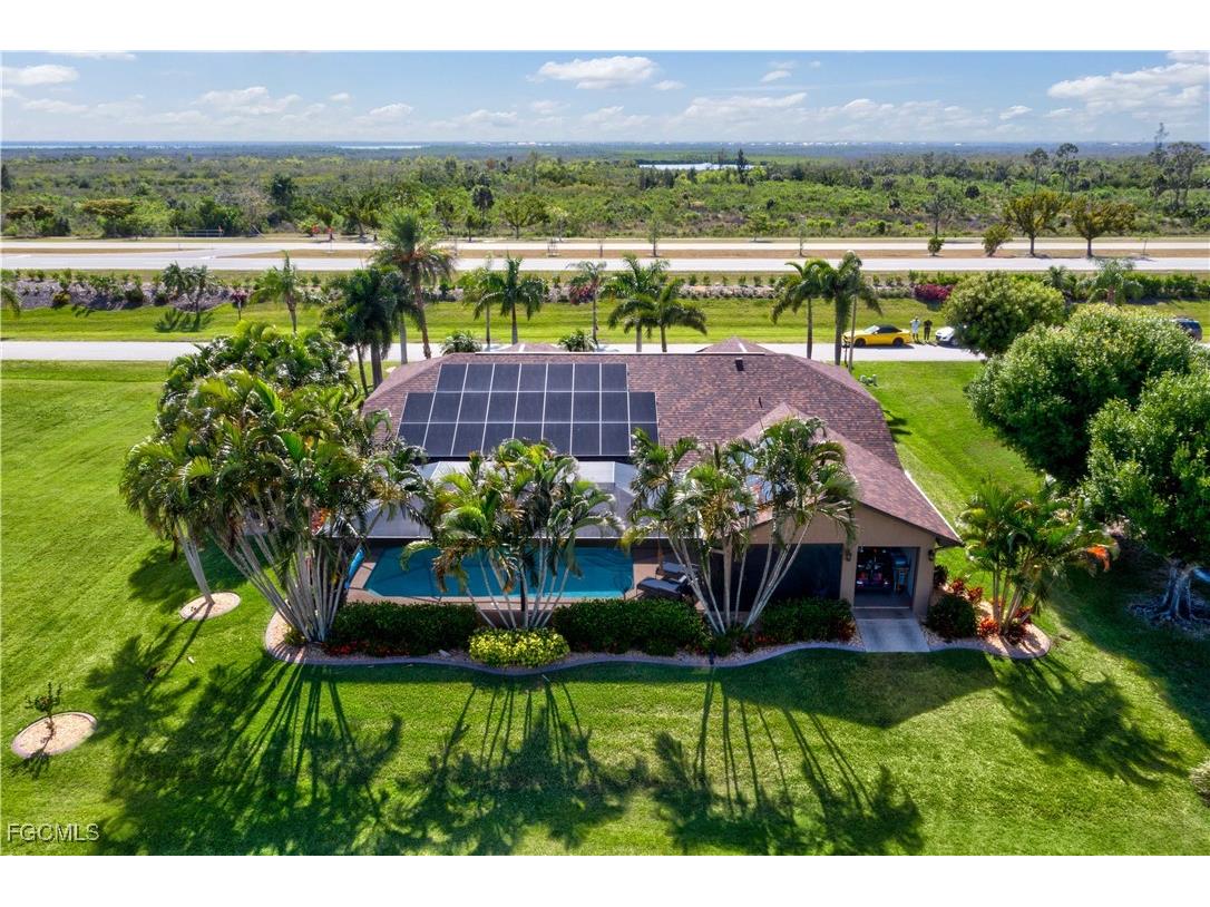 11886 Royal Tee Circle Cape Coral FL 33991 2025020205 image32