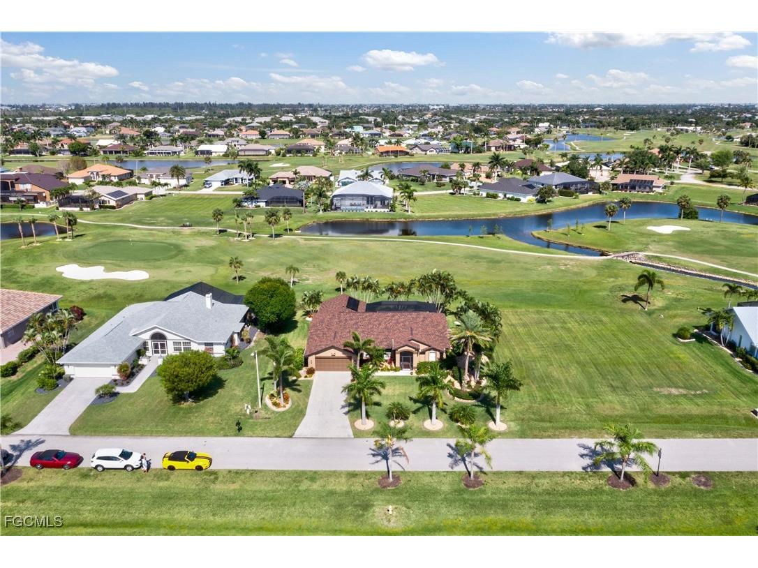 11886 Royal Tee Circle Cape Coral FL 33991 2025020205 image34