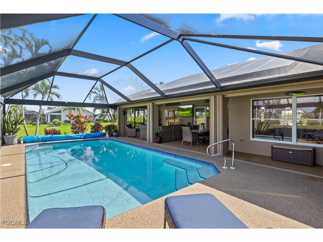 11886 Royal Tee Circle Cape Coral FL 33991 2025020205 image9