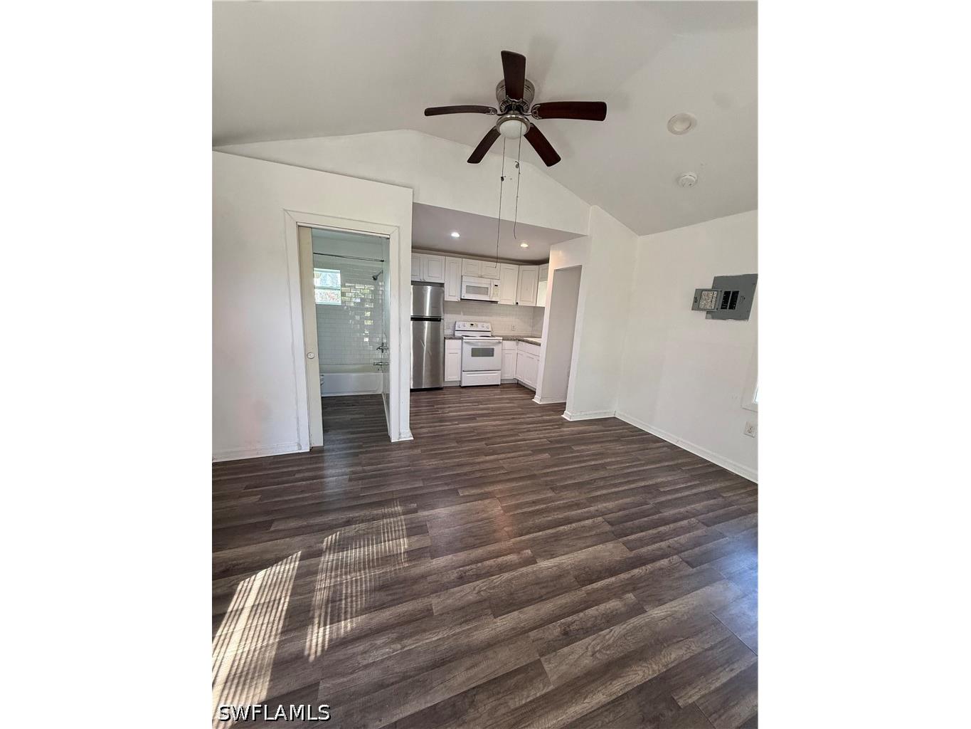 1189 N Tamiami Trail #UNIT L North Fort Myers FL 33903 226016286 image4
