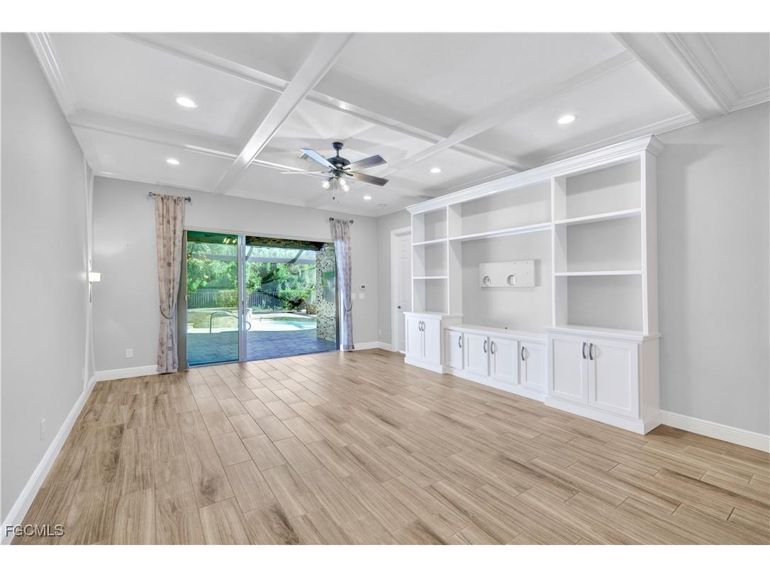 1189 S Town And River Drive Fort Myers FL 33919 2025017184 image17