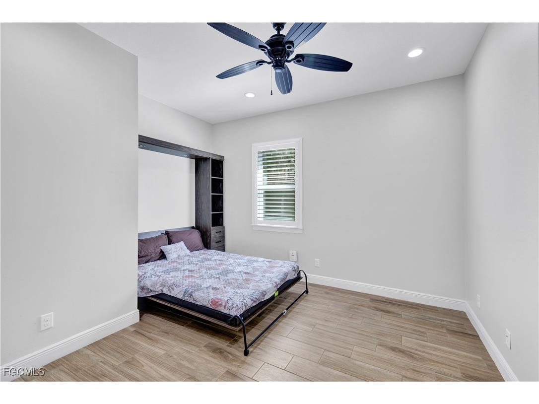 1189 S Town And River Drive Fort Myers FL 33919 2025017184 image29