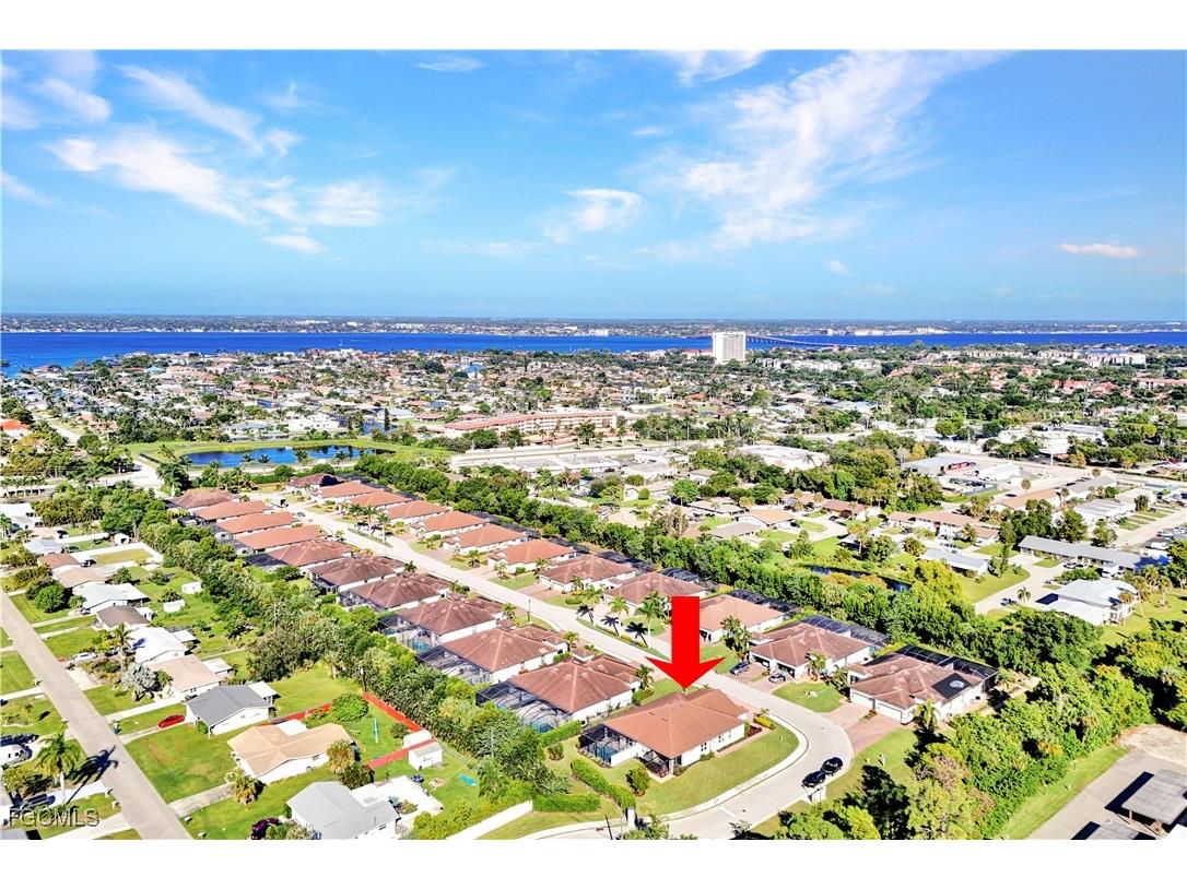 1189 S Town And River Drive Fort Myers FL 33919 2025017184 image6