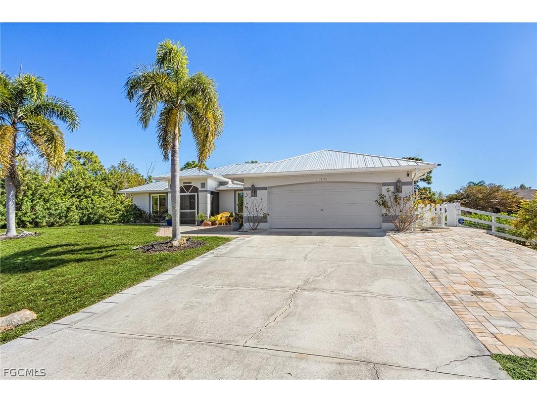 11890 Oscoda Court Bokeelia FL 33922 2026010543 image31