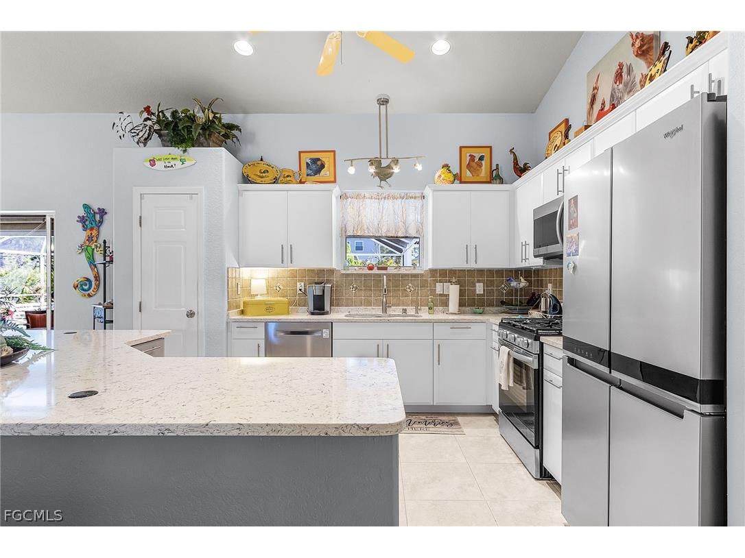 11890 Oscoda Court Bokeelia FL 33922 2026010543 image4