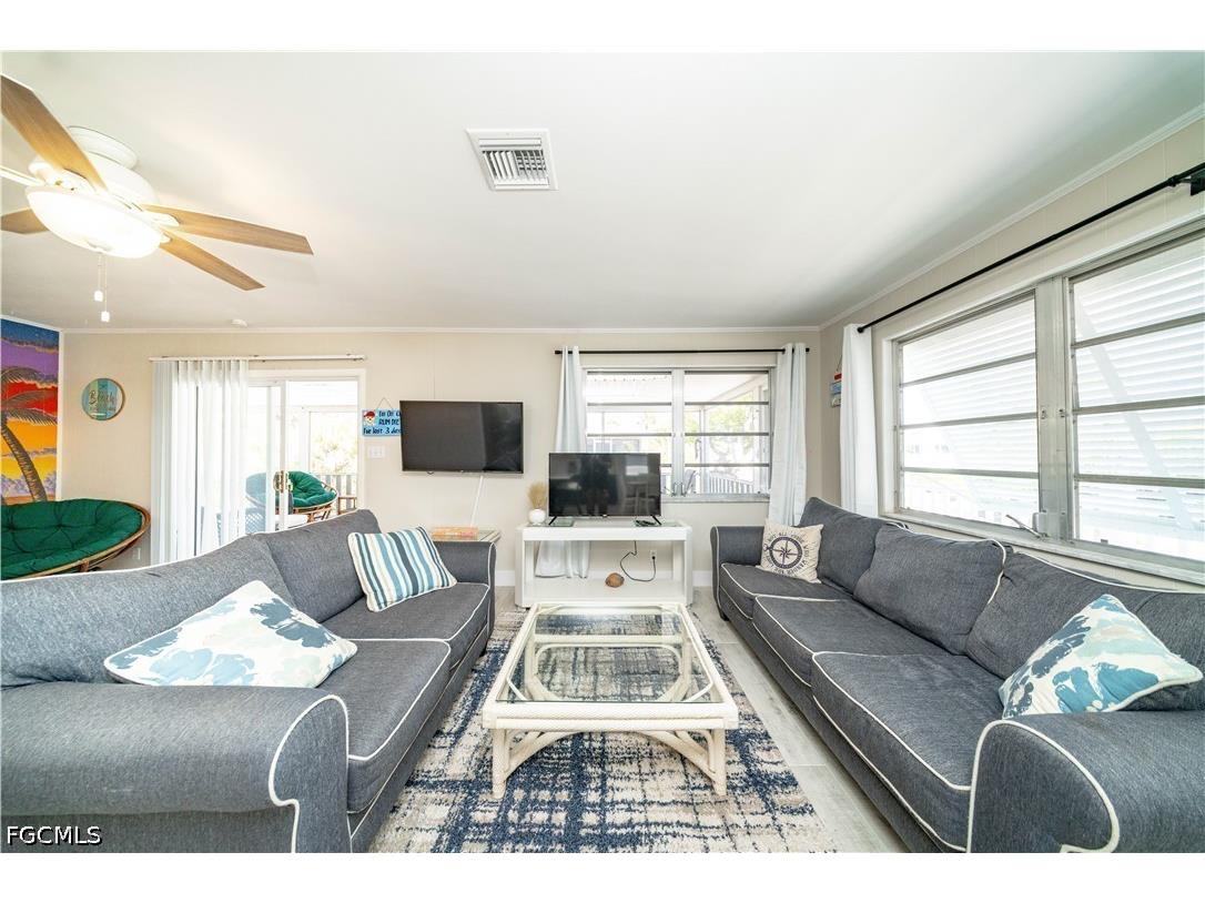 119 Andre Mar Drive Fort Myers Beach FL 33931 2026014006 image4