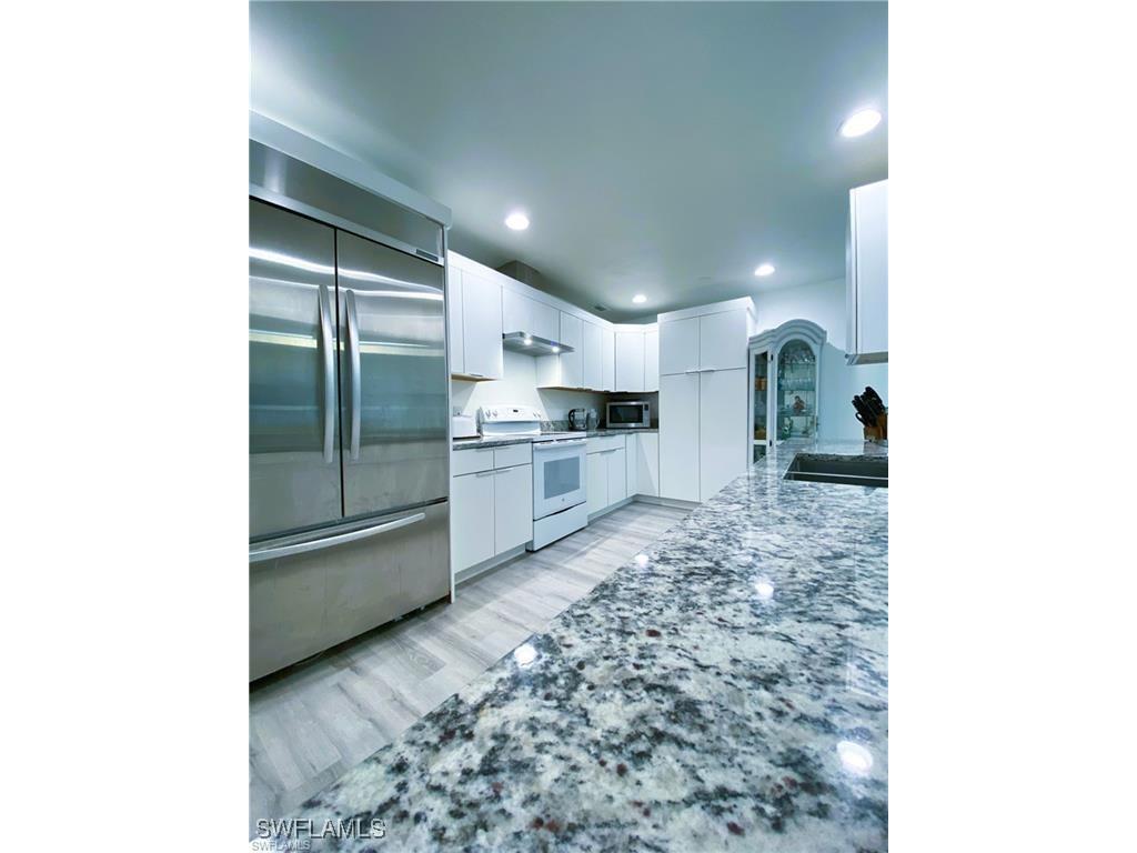 119 Flame Vine Drive Naples FL 34110 225068286 image10