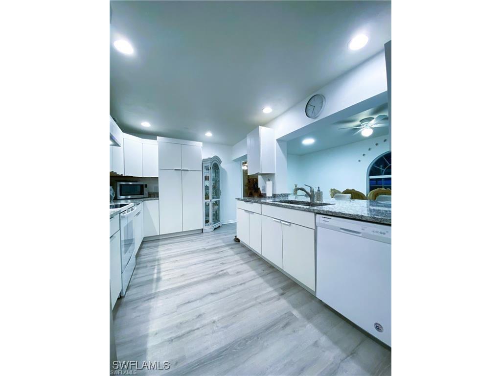 119 Flame Vine Drive Naples FL 34110 225068286 image13