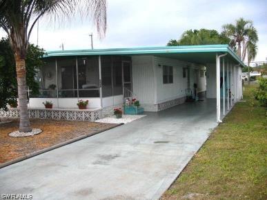 119 Lantern Place North Fort Myers FL 33917 223012885 image1
