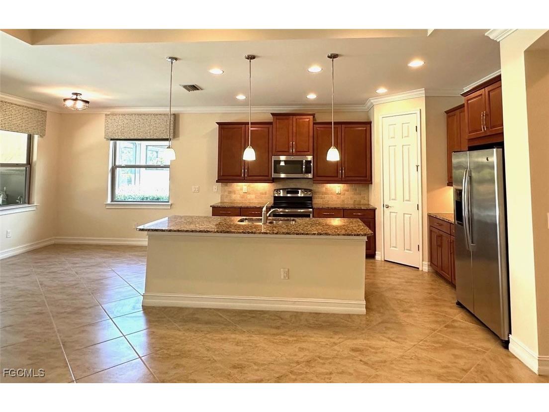 119 Maraviya Boulevard Nokomis FL 34275 2025015797 image9