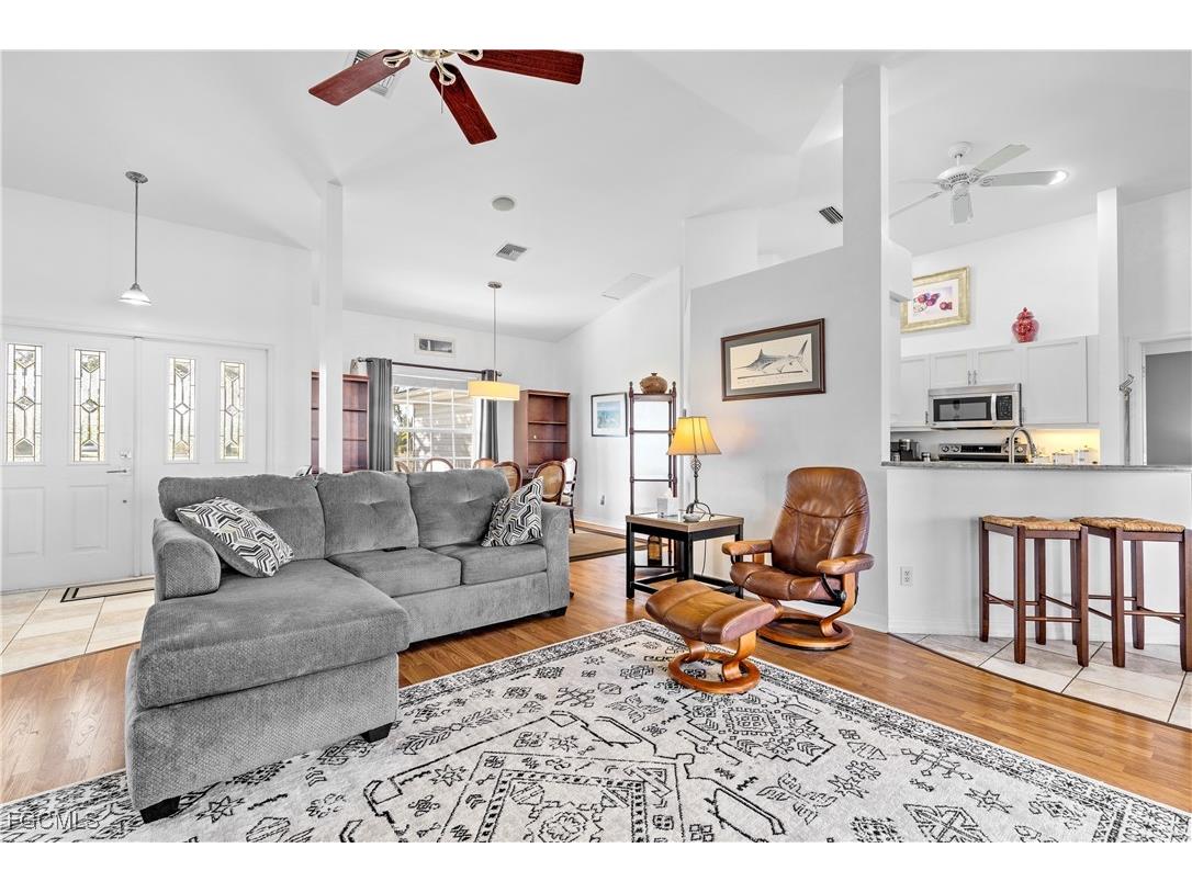 119 SW 39th Place Cape Coral FL 33991 2025021298 image10