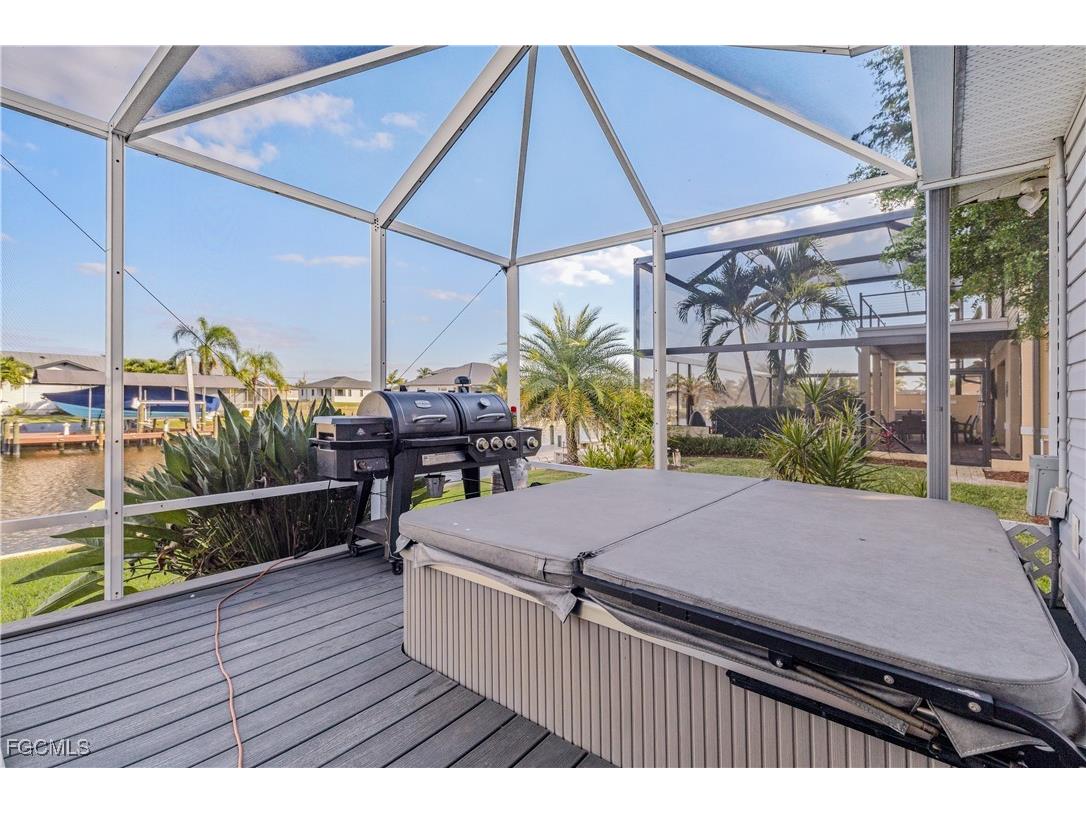 119 SW 39th Place Cape Coral FL 33991 2025021298 image32