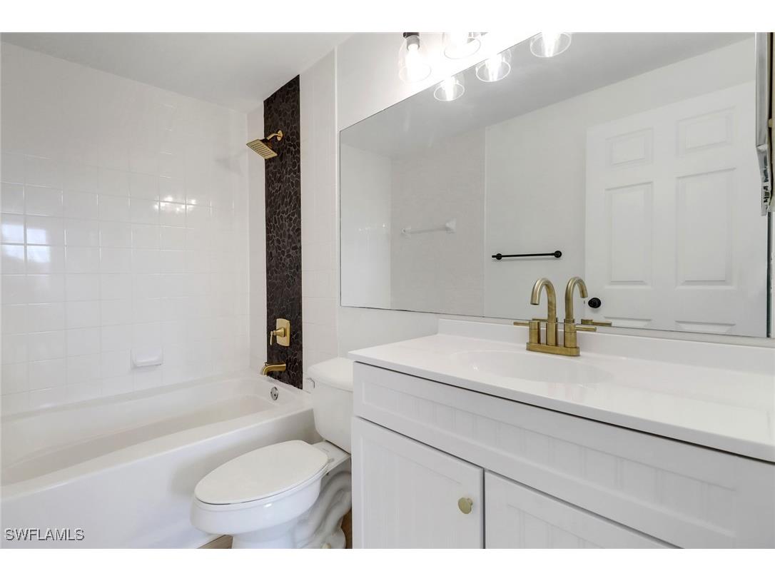 1190 Reserve Way #206 Naples FL 34105 225043989 image14