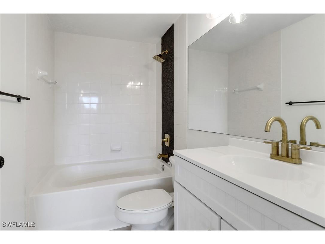 1190 Reserve Way #206 Naples FL 34105 225043989 image15