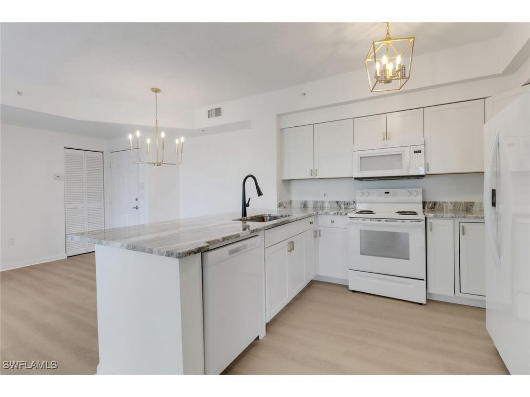 1190 Reserve Way #206 Naples FL 34105 225043989 image5