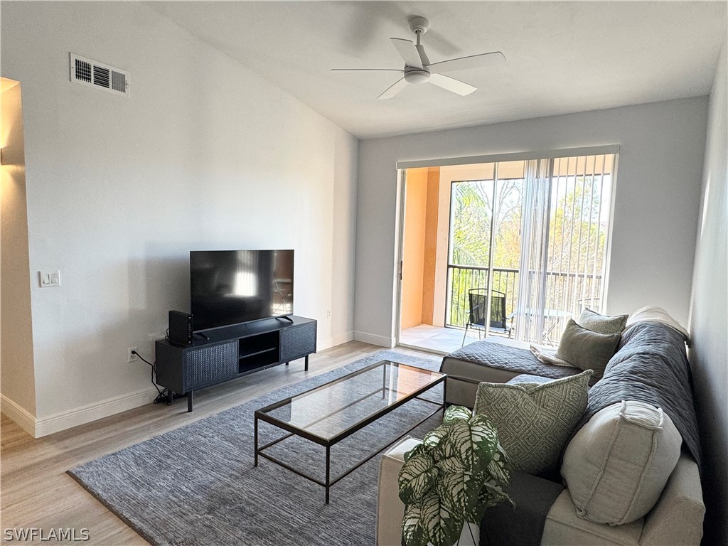 1190 Reserve Way #304 Naples FL 34105 226010644 image3