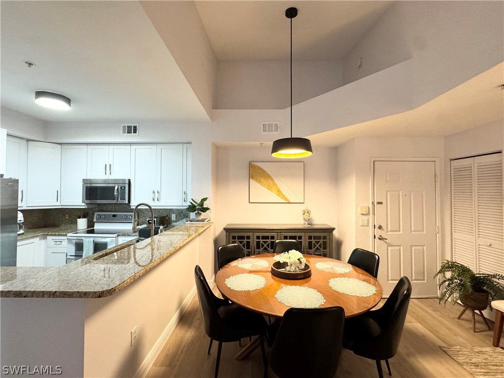 1190 Reserve Way #304 Naples FL 34105 226010644 image8