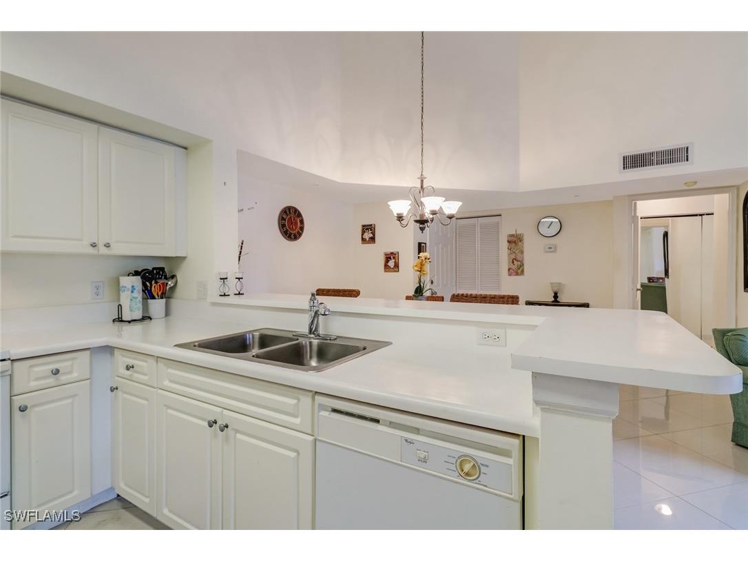 1190 Wildwood Lakes Boulevard #306 Naples FL 34104 225075587 image10