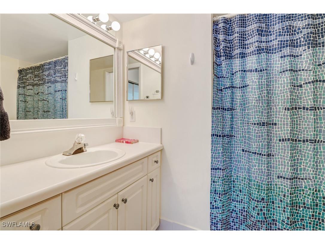 1190 Wildwood Lakes Boulevard #306 Naples FL 34104 225075587 image18