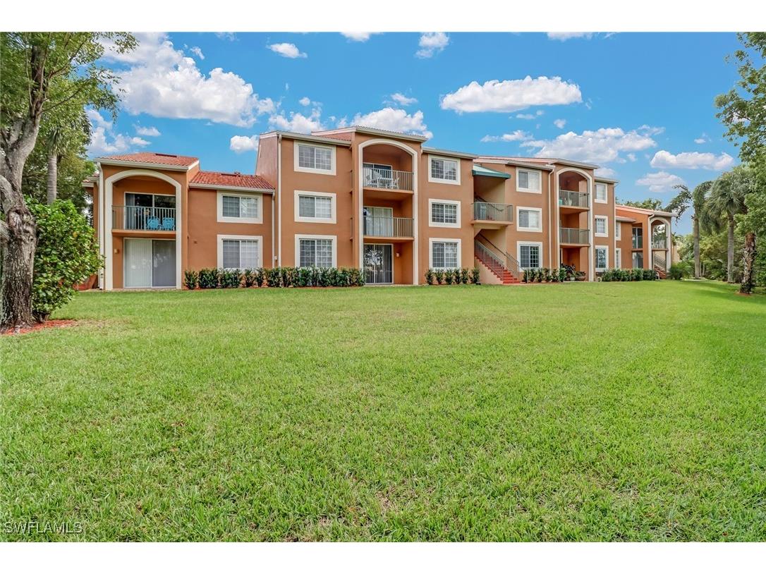 1190 Wildwood Lakes Boulevard #306 Naples FL 34104 225075587 image19