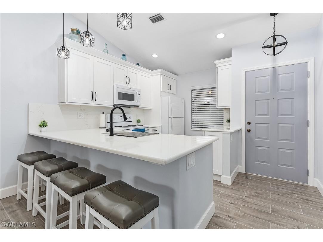 11901 Caraway Lane #103 Fort Myers FL 33908 224035954 image1