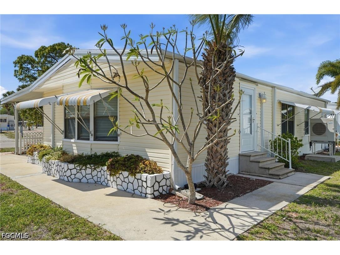 11901 Eldorado Drive Bonita Springs FL 34135 2026017376 image2