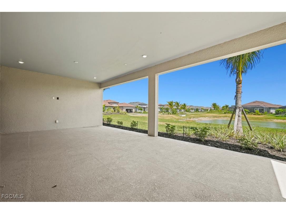 11902 Raggio Drive Fort Myers FL 33913 2025007143 image16