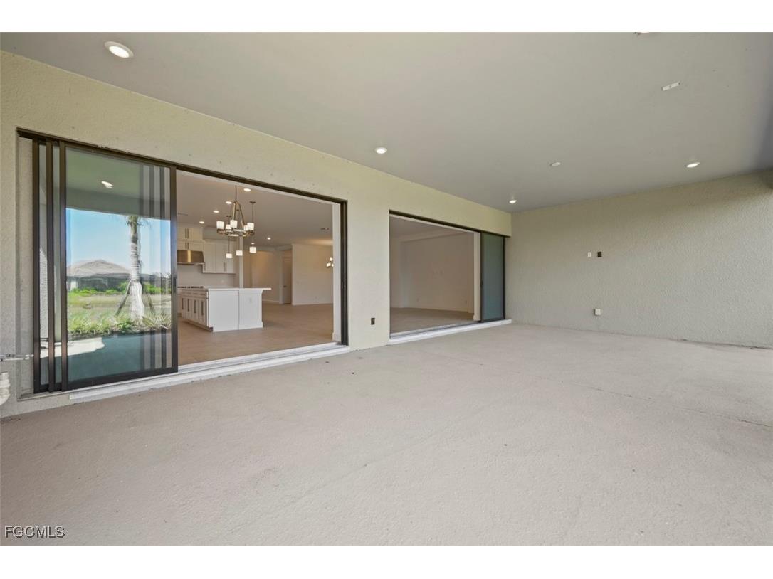 11902 Raggio Drive Fort Myers FL 33913 2025007143 image17