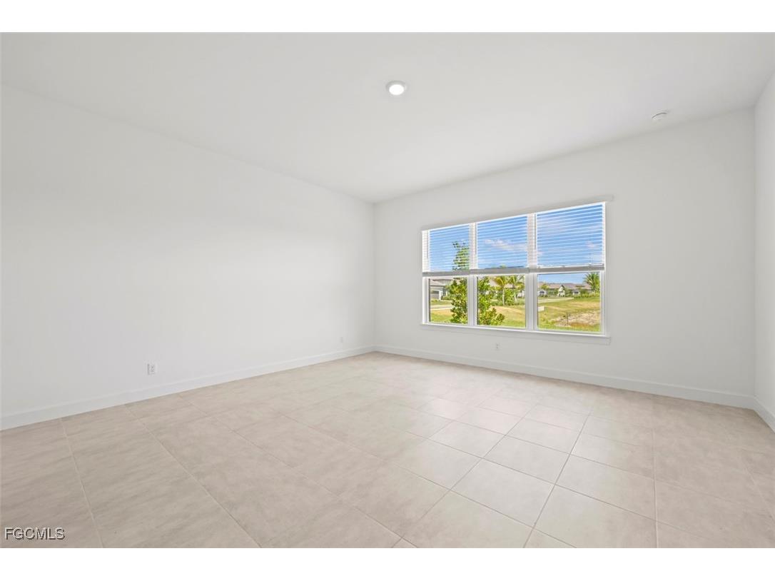 11902 Raggio Drive Fort Myers FL 33913 2025007143 image19