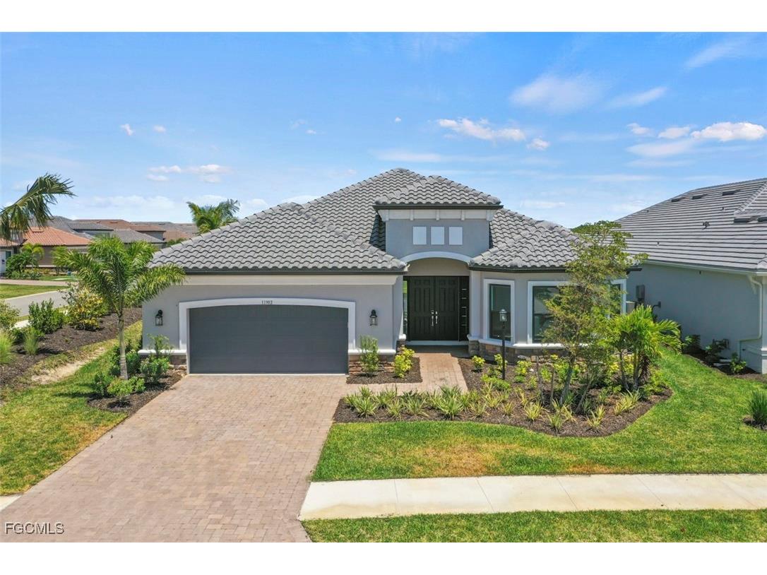 11902 Raggio Drive Fort Myers FL 33913 2025007143 image2